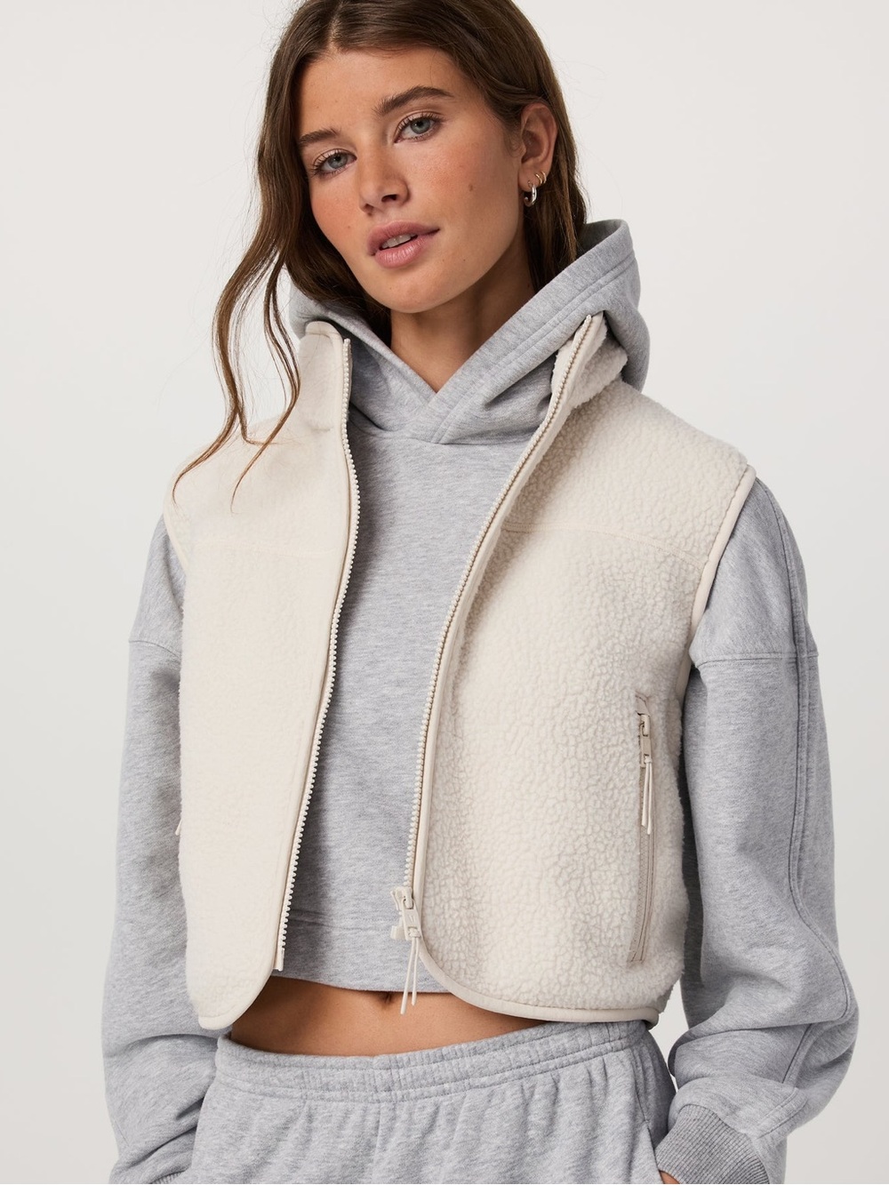 VUORI alpine vest bone white